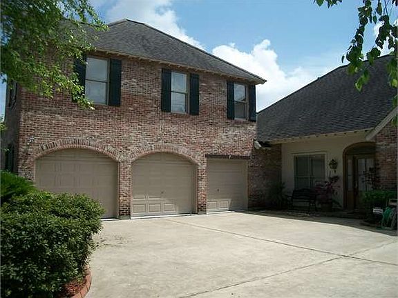 3rd image of 4889 Pinevalley Way
