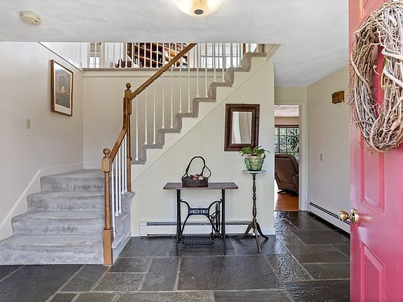 4th image of 93 Birch Hill Rd