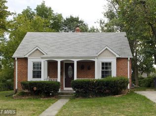 6909 Farragut Ave, Falls Church, VA 22042