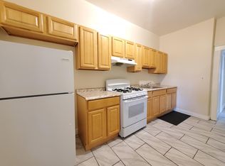 114 Bostwick Ave #2, Jersey City, NJ 07305