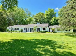 319 W Hills Rd, New Canaan, CT 06840