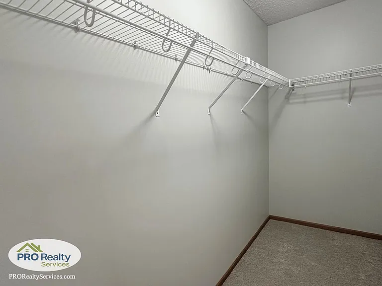 17190 Monroe St NW — Photo 9