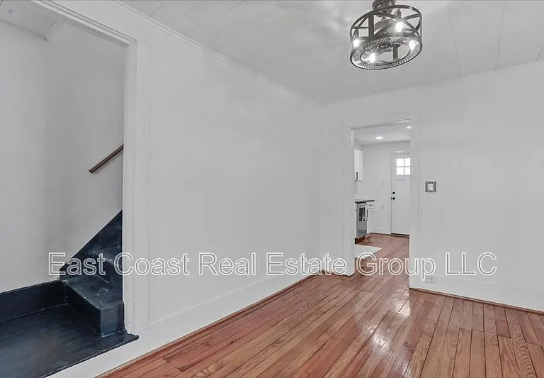 16 Woods Ln — Photo 7