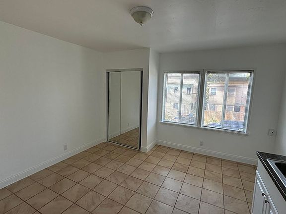 3rd image of 228 S Lake St #202
