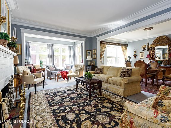 3rd image of 1013 Washington St #1W