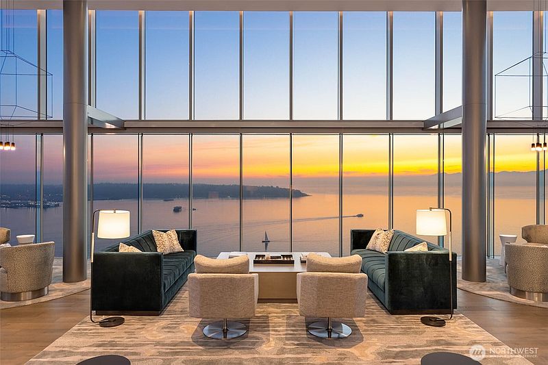 3rd image of 121 Stewart Street #504
