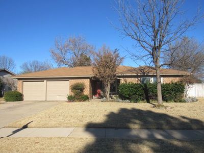 325 Ferenz Ave, Crowley, TX, 76036