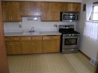 2130 W Van Beck Ave, Milwaukee, WI 53221