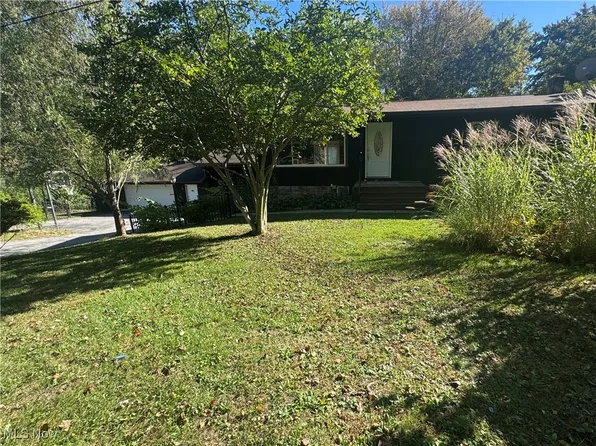 7972 State Route 305, Garrettsville, OH 44231