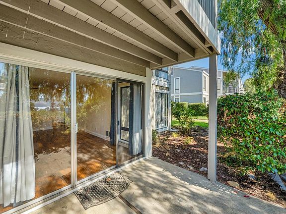 5th image of 900 Southampton Road #89