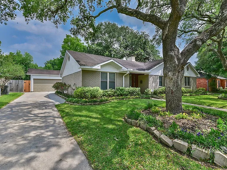 5238 Ariel St — Photo 23