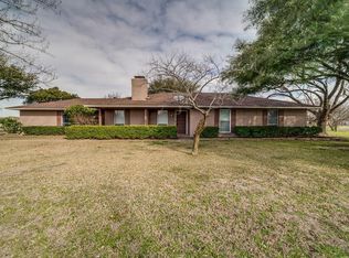 6261 W Highland Rd, Midlothian, TX 76065