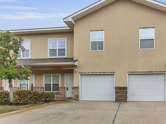 3rd image of 1486 Bentley Cir