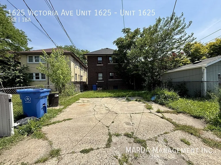 1625 Victoria Ave #1625 — Photo 32