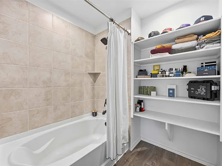 22434 Forest Gorge Ln — Photo 15
