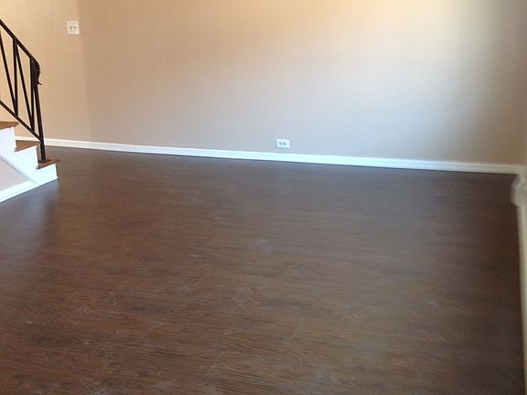 4th image of 897 W North Ave APT D