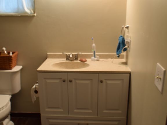 4th image of 72 Concord Dr