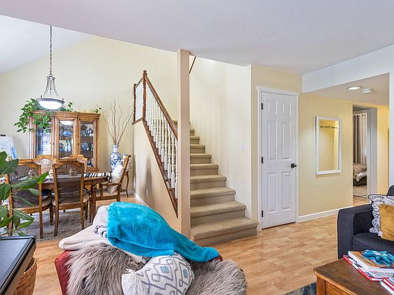 4th image of 1518 Bowser Ave #205