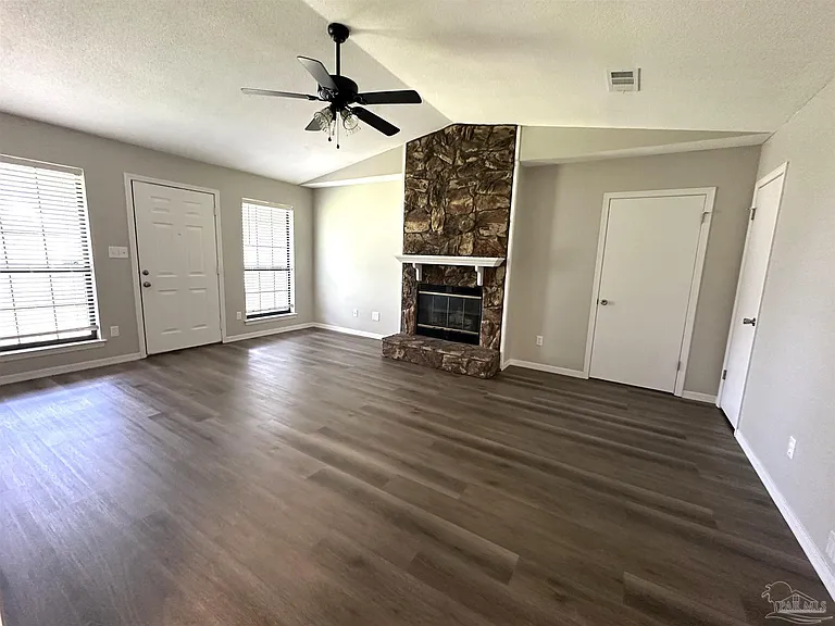 10150 Candlestick Ln — Photo 4