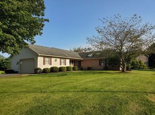 115 Beechwood Ln, Chambersburg, PA