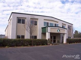 8850 Old Oregon Trl, Redding, CA 96002