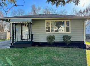 14904 Summit Ave, Maple Heights, OH 44137