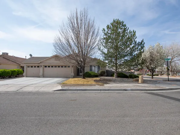 800 Ocate Meadows Dr NE, Rio Rancho, NM 87144