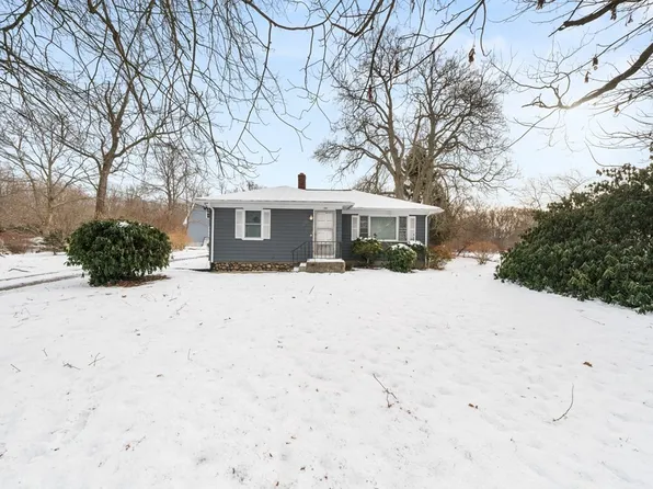 180 Market St, Swansea, MA 02777
