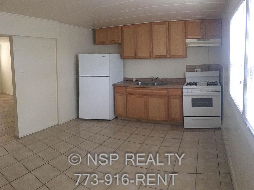 1st image of 3820 25th Ave #10