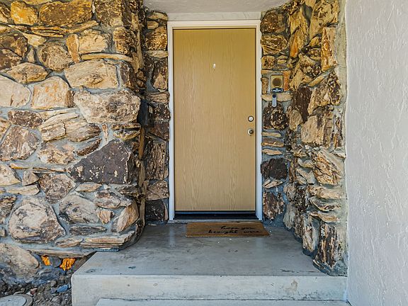 3rd image of 1671 York St