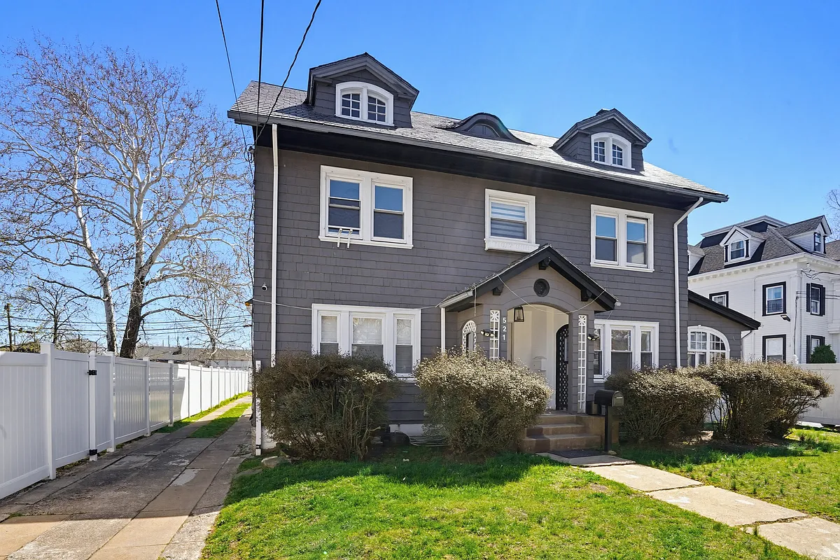 Building Photo - 519-523 Westminster Ave #2