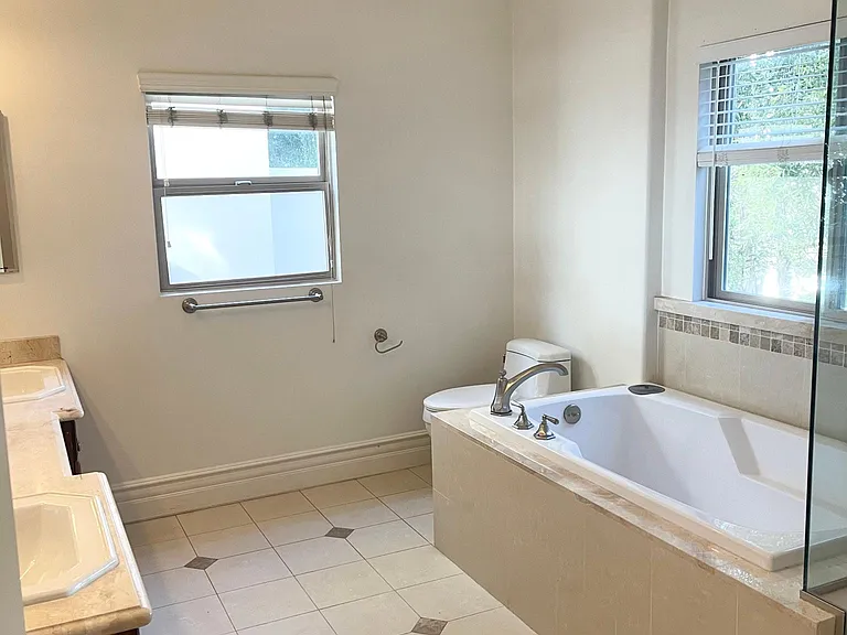 10640 Woodbridge St #107 — Photo 18