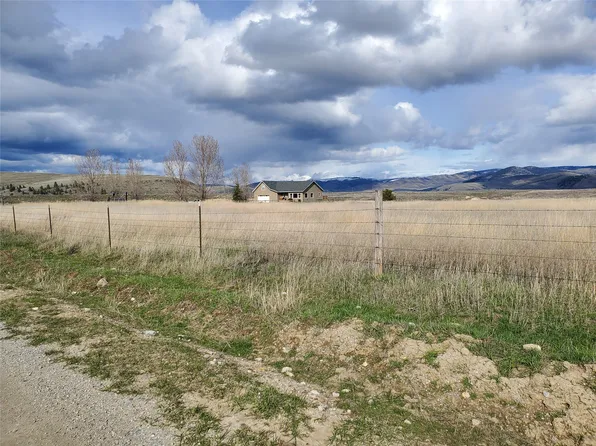 106 Upper Reservoir Rd, Lonepine, MT 59848