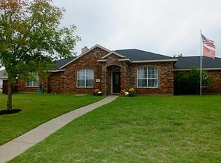 1041 Ridgetop Dr, Justin, TX 76247
