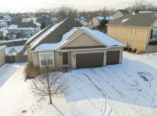 1118 N Glenview Ave, Independence, MO 64056