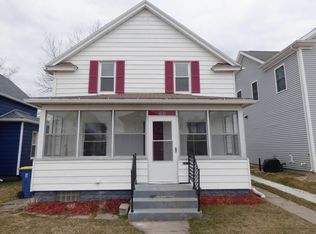 808 W 7th St, Mishawaka, IN