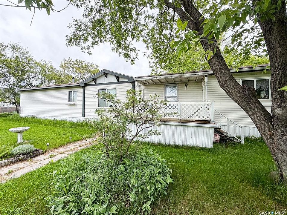 1st image of 501 7th AVENUE E