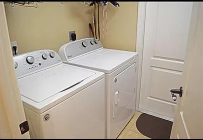 1213 Bexley Ct — Photo 11