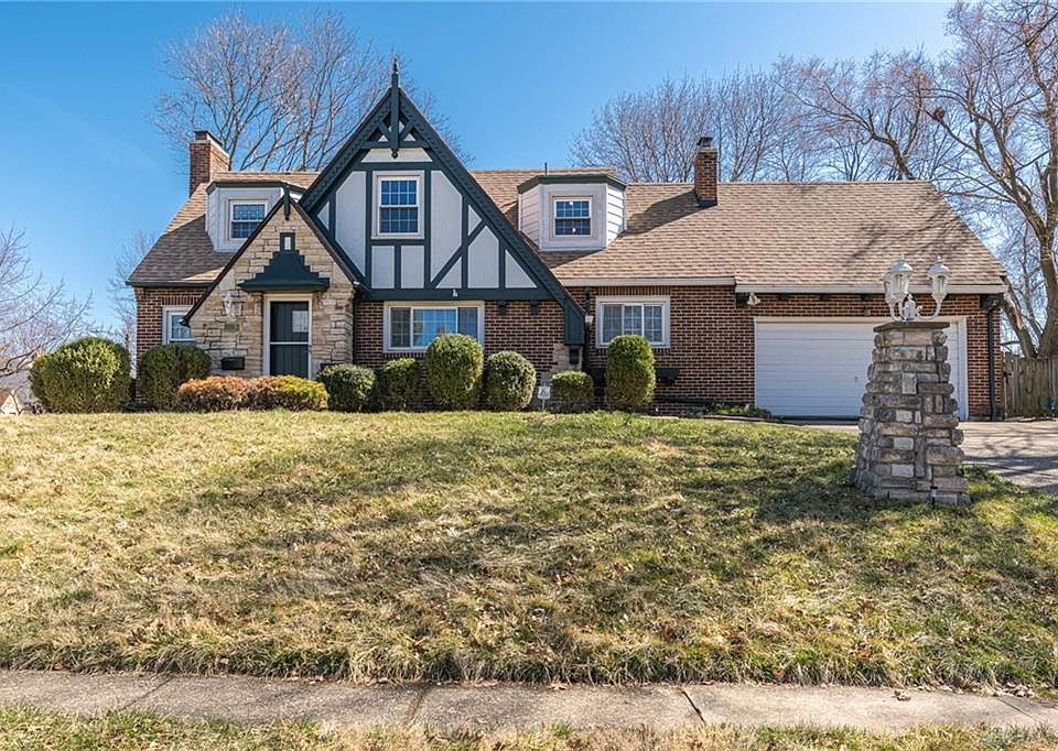 1st image of 2446 Elsmere Ave