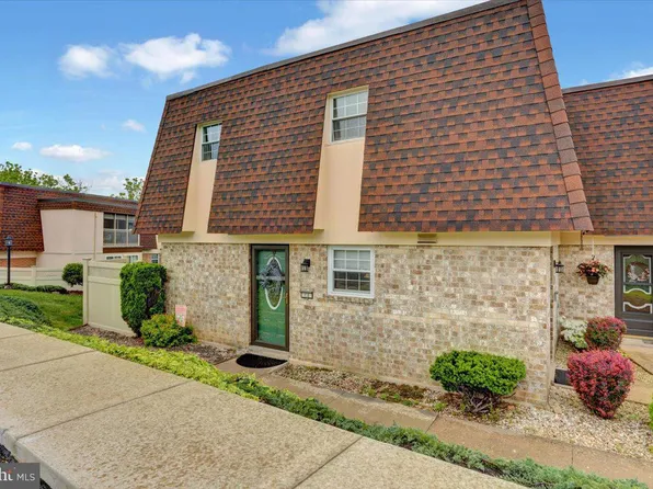 1C Alpine Ct, Reading, PA 19606