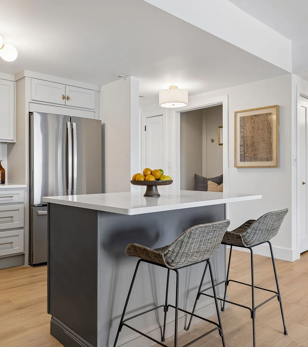 2 bed, 1332 sqft, $2,200 — Photo 3