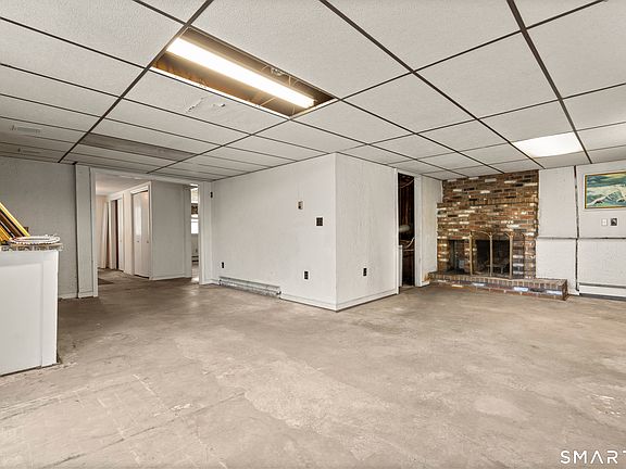 5th image of 107 Bayview Circle