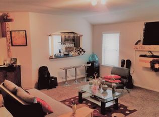 5211 McGrath Dr, Alvin, TX 77511