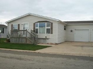 638A Bluebird Cir #A, Sandwich, IL 60548