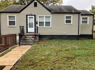 7504 Stanwood Dr, Saint Louis, MO 63121