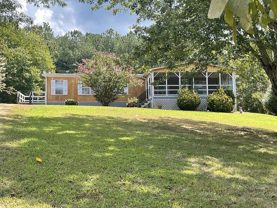 1st image of 74 Bridle Path Dr