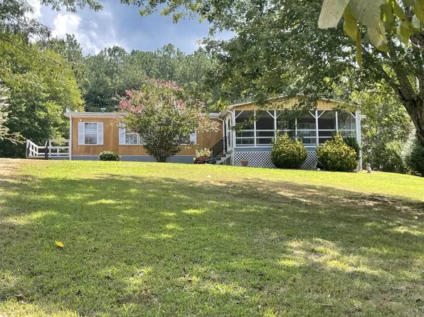 74 Bridle Path Dr, Ball Ground, GA 30107