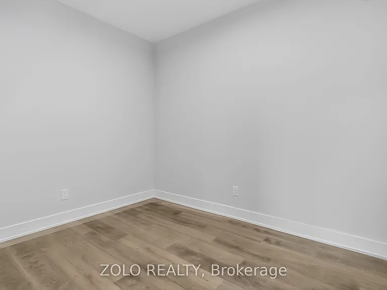 206 Wellington St #1 — Photo 12