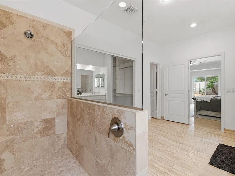 9750 E Gelding Dr — Photo 18