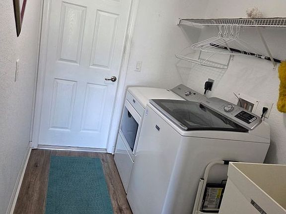 5th image of 1048 Pridgen St